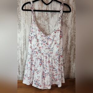 Torrid Pink White Floral Fitted Camisole Tank Criss Cross Back Adjustable Straps